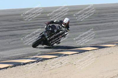 media/Oct-13-2025-Moto Forza (Mon) [[a66d839500]]/3-B Group/Session 2 (Bowl)/